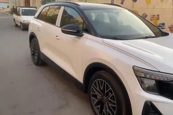آئودی، Q5 e-tron