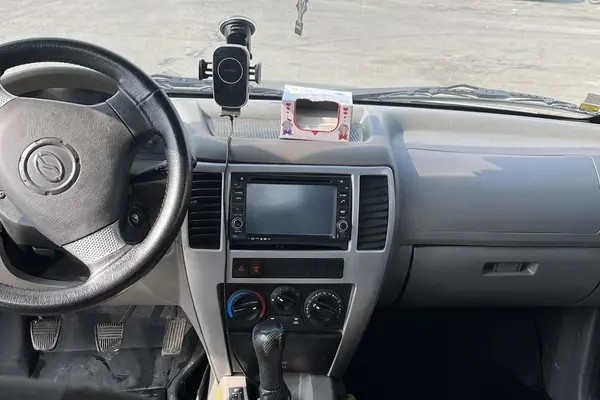 کاپرا، دو کابین