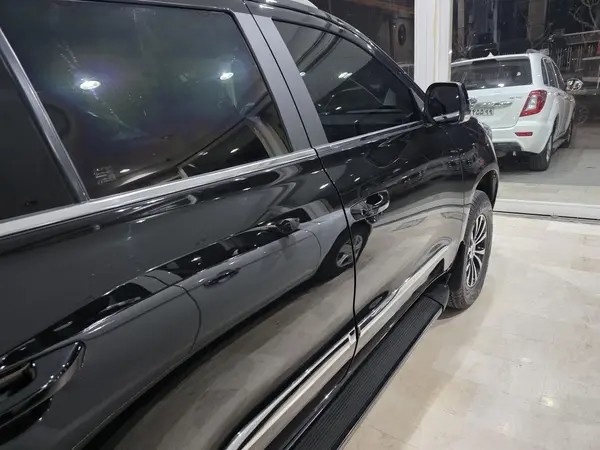 دایون، Y7