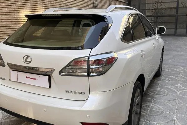 لکسوس، RX