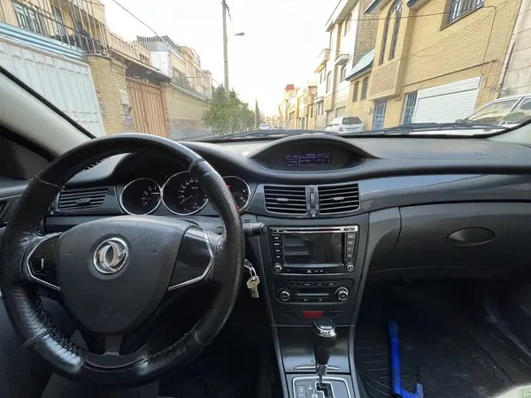 دانگ فنگ، H30 کراس