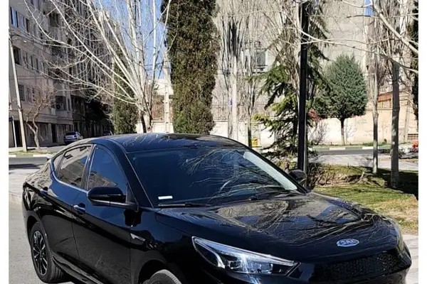 کی ام سی، J7