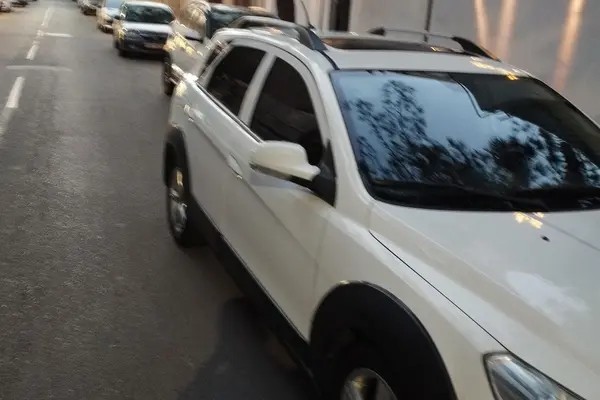 دانگ فنگ، H30 کراس