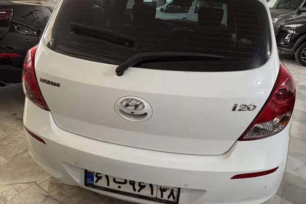 هیوندای، i20