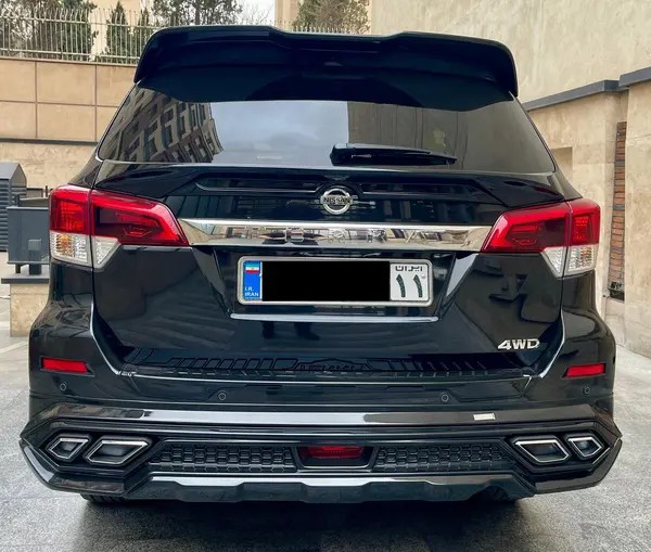 نیسان، ترا