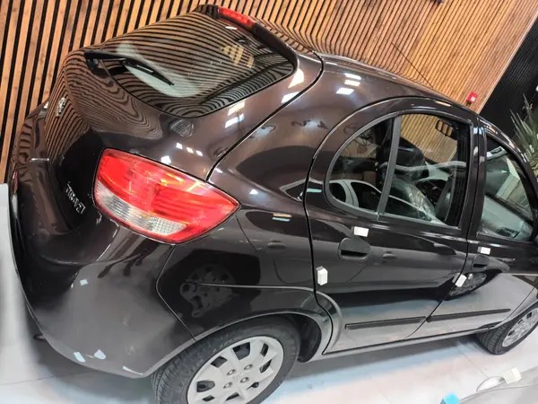 تیبا، هاچ بک