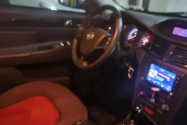دانگ فنگ، H30 کراس