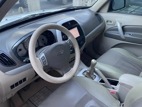 ام وی ام، X33