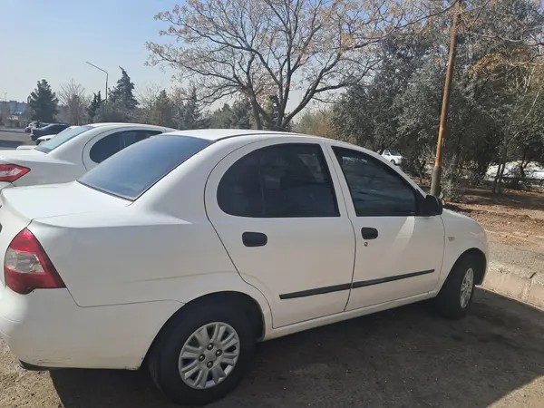 تیبا، صندوق دار