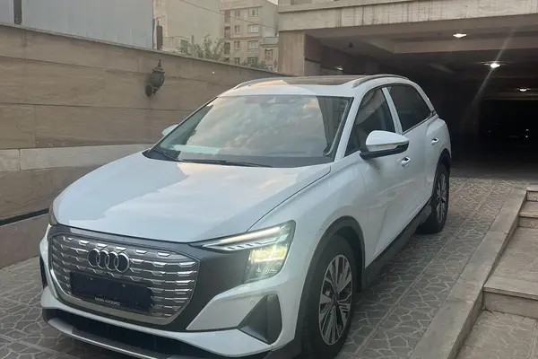 آئودی، Q5 e-tron