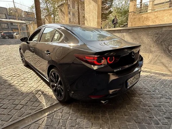مزدا، 3 وارداتی