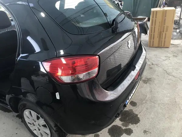 تیبا، هاچ بک