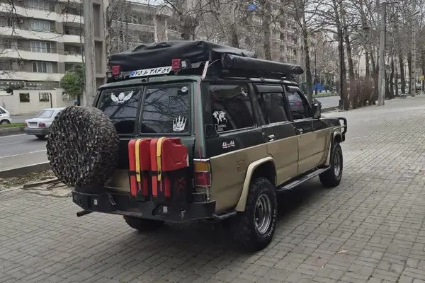 نیسان، پاترول چهار در