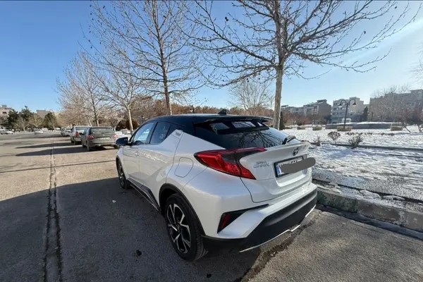تویوتا، C-HR هیبرید