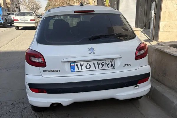 پژو، 207