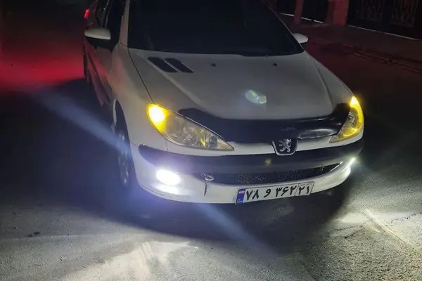 پژو، 206 SD
