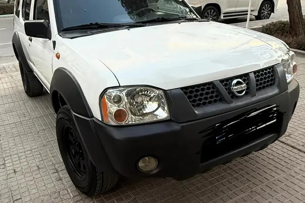نیسان، رونیز