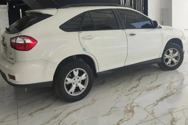 بی وای دی، S6