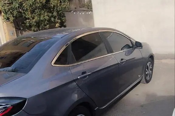 کی ام سی، ایگل