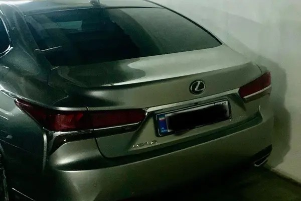 لکسوس، LS