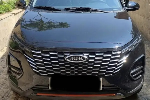 ام وی ام، X33 کراس