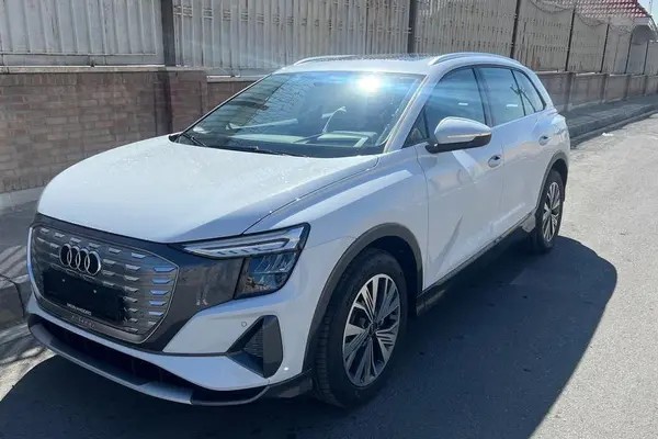آئودی، Q5 e-tron