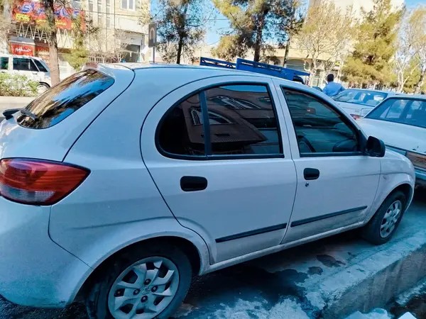 تیبا، هاچ بک