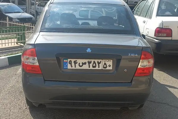 تیبا، صندوق دار