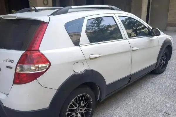 دانگ فنگ، H30 کراس