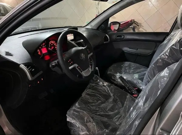 پژو، 207