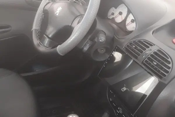 پژو، 206 SD