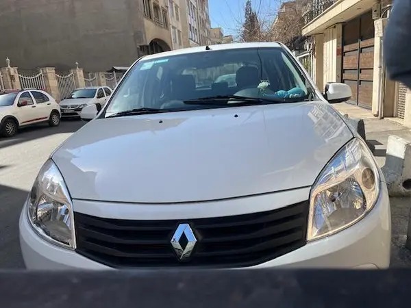 رنو، ساندرو