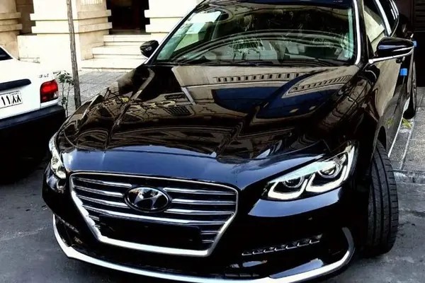 هیوندای، آزرا (گرنجور)