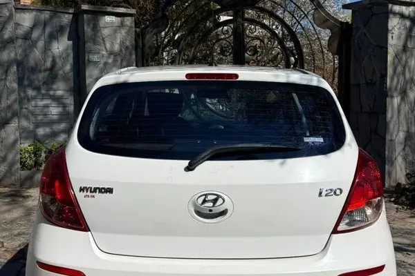 هیوندای، i20