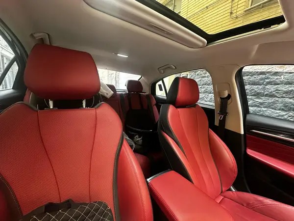 فونیکس، آریزو 6 جی تی (Z6 GT)