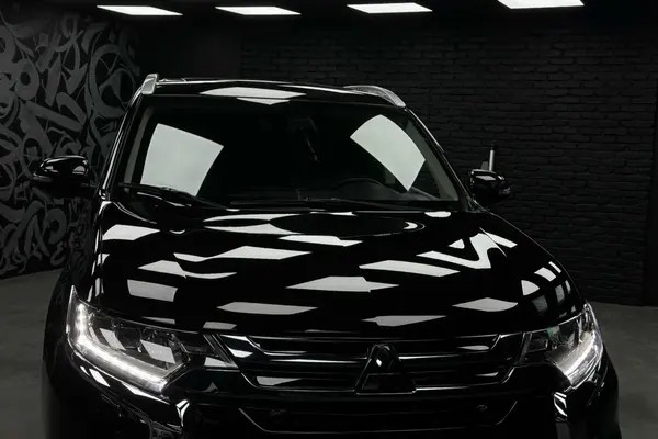 میتسوبیشی، اوتلندر PHEV