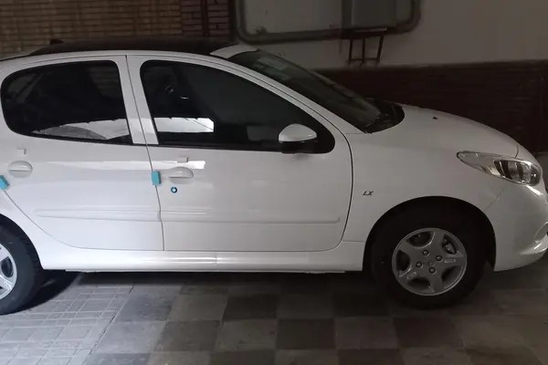 پژو، 207