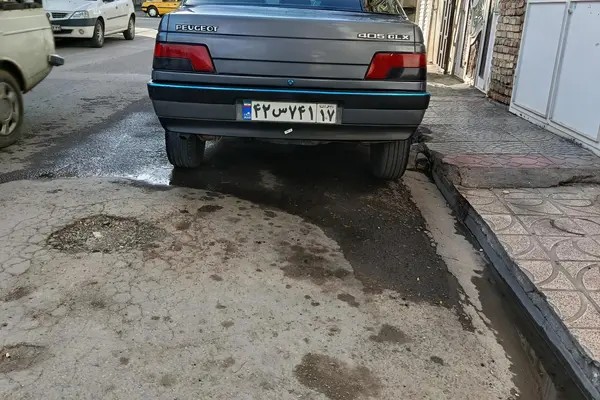 پژو، 405