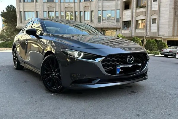مزدا، 3 وارداتی