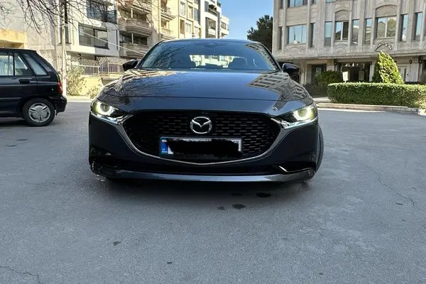 مزدا، 3 وارداتی