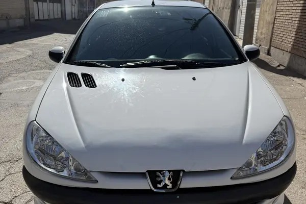 پژو، 206 SD