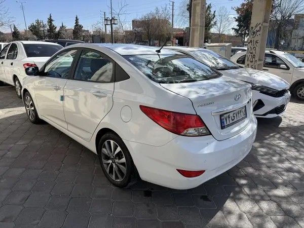 هیوندای، اکسنت (مونتاژ)