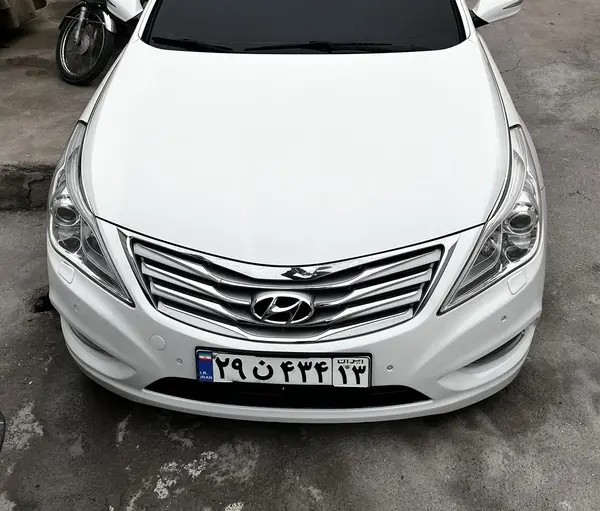 هیوندای، آزرا (گرنجور)