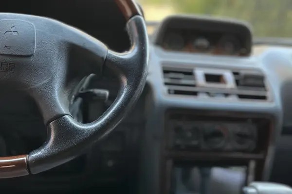 میتسوبیشی، پاجرو(مونتاژ)