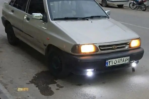 پراید، صندوق دار