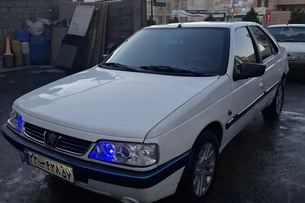 پژو، 405