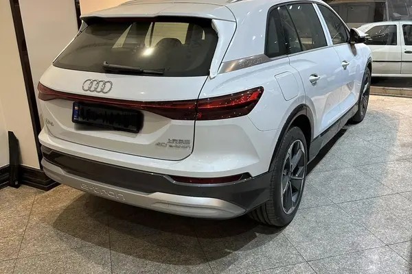 آئودی، Q5 e-tron