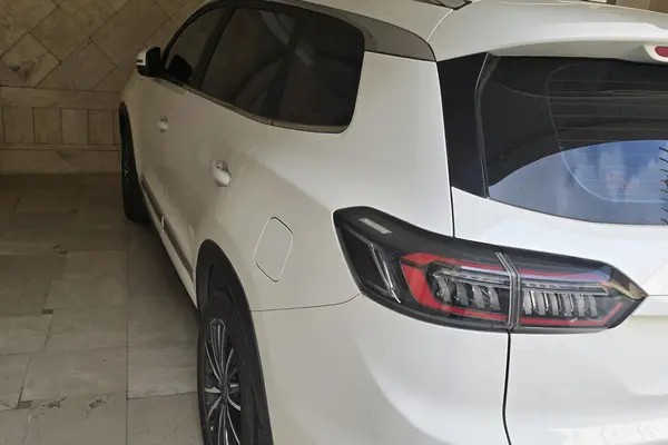 فونیکس، تیگو 8 پرو هیبرید (F8 PRO PHEV)