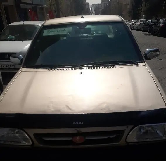پراید، صندوق دار