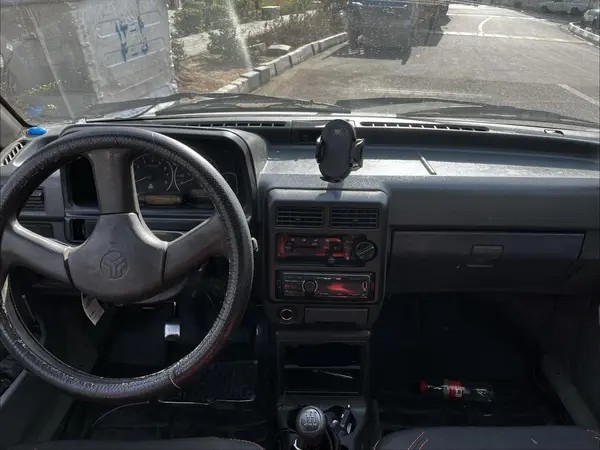 پراید، صندوق دار